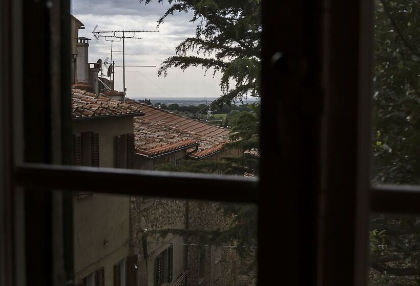 بنسيون Locanda Etrusca