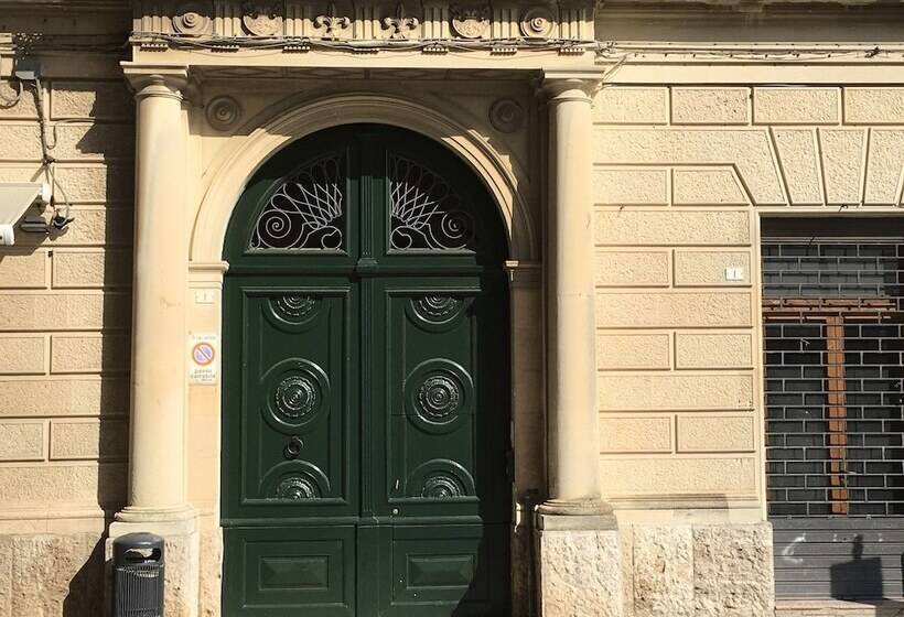 بنسيون Palazzo Sabella Tommasi