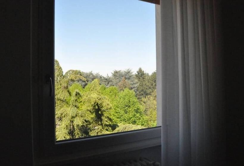 ペンション Suite Vogue Luce