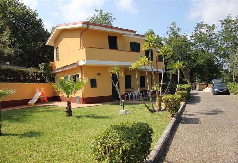 住宿加早餐  Borgo San Cosmo Tropea