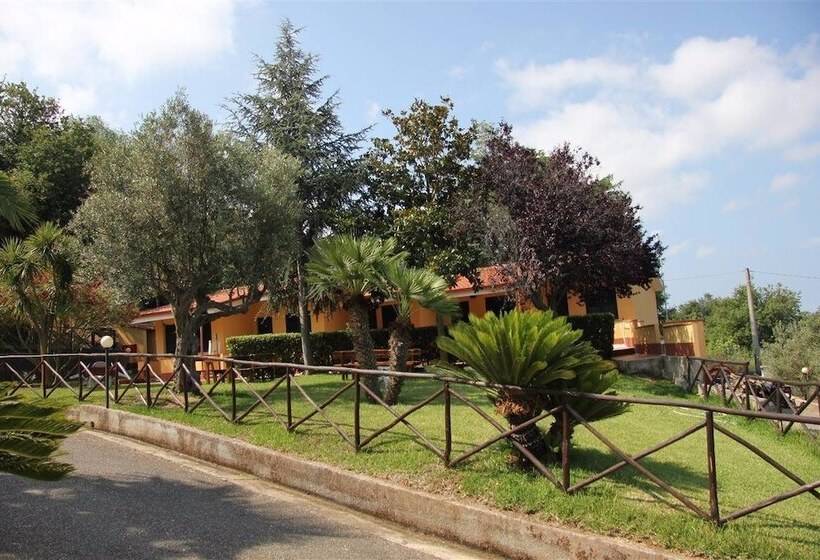 住宿加早餐  Borgo San Cosmo Tropea