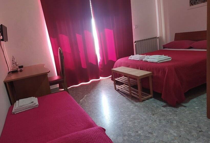 تختخواب و صبحانه Camere Riviera Di Ulisse