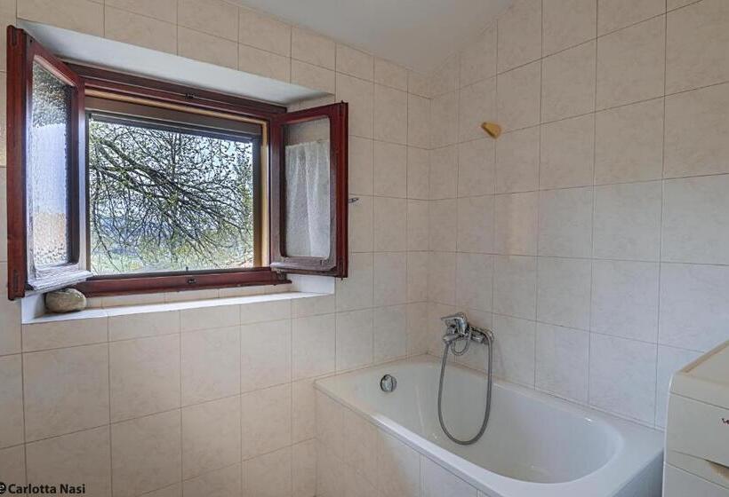 ベッドアンドブレックファースト La Calla