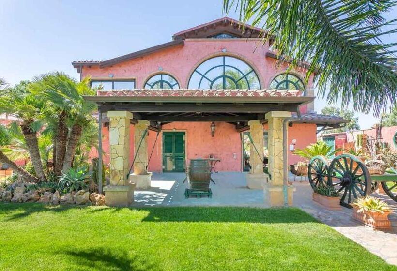 צימר Villa Flumini