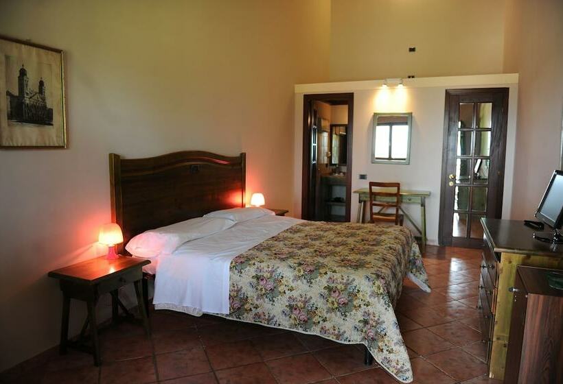 בית מלון כפרי Il Poggio Dei Pettirossi