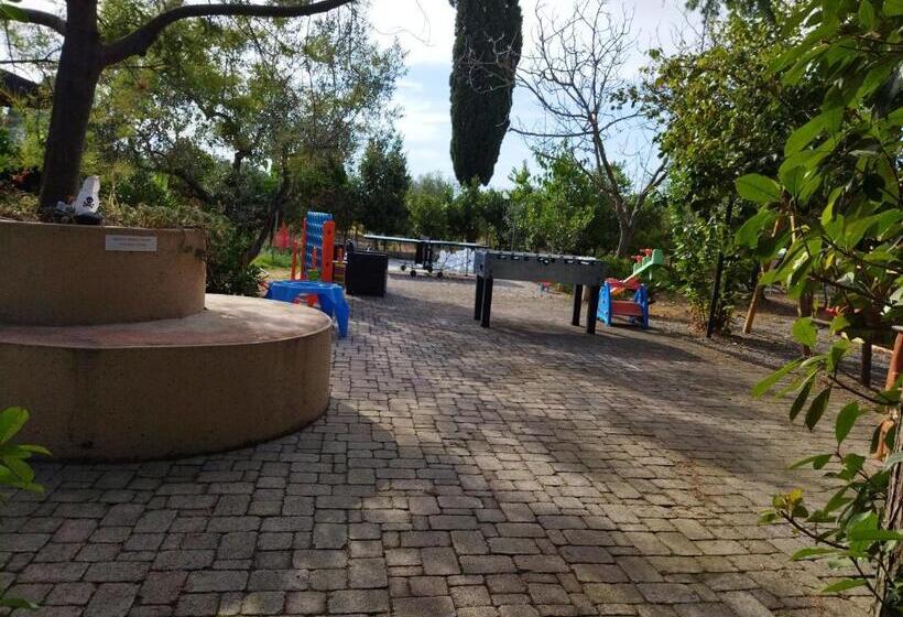 فندق ريفى Azienda Agrituristica Le Betulle