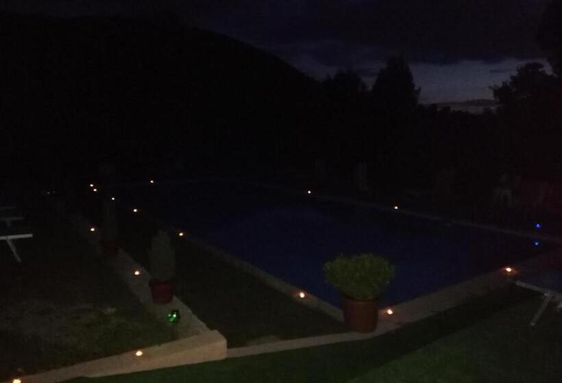 هتل روستایی Posto Del Sole