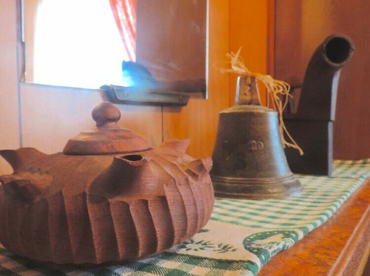 בית מלון כפרי Villaggio Turistico Camping Cervino