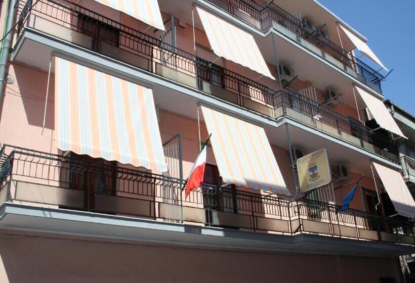 بنسيون Il Gattopardo Affittacamere