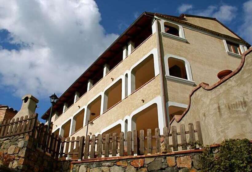 تختخواب و صبحانه Antica Dimora Del Sole