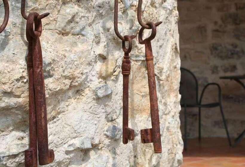 تختخواب و صبحانه Antica Dimora Del Sole