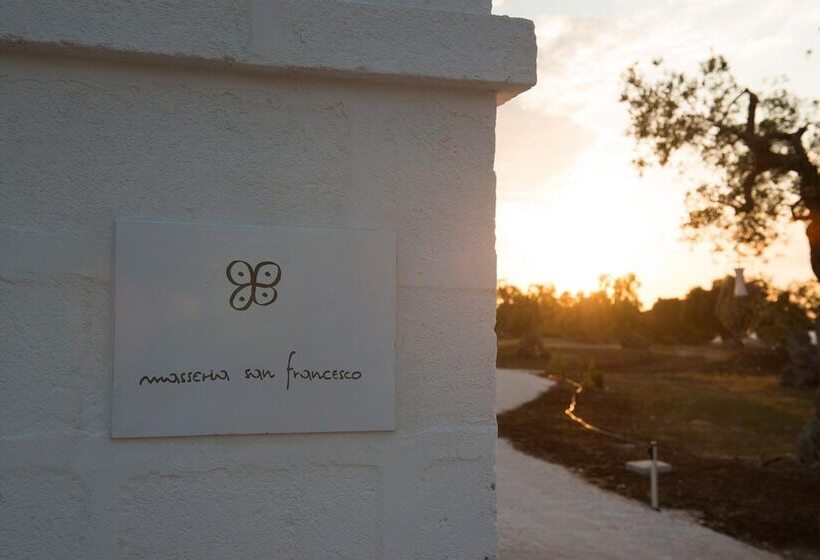 مبيت وإفطار Masseria San Francesco