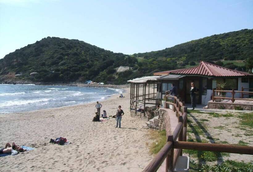 צימר Su Cantaru Guesthouse