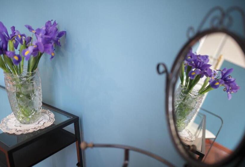 مبيت وإفطار Town House Messina Paradiso