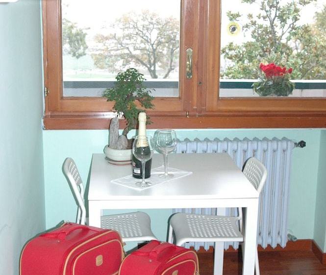 مبيت وإفطار Villa Le Querce