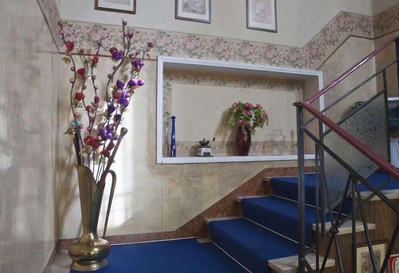 여관 Nuovo Hotel Moderno