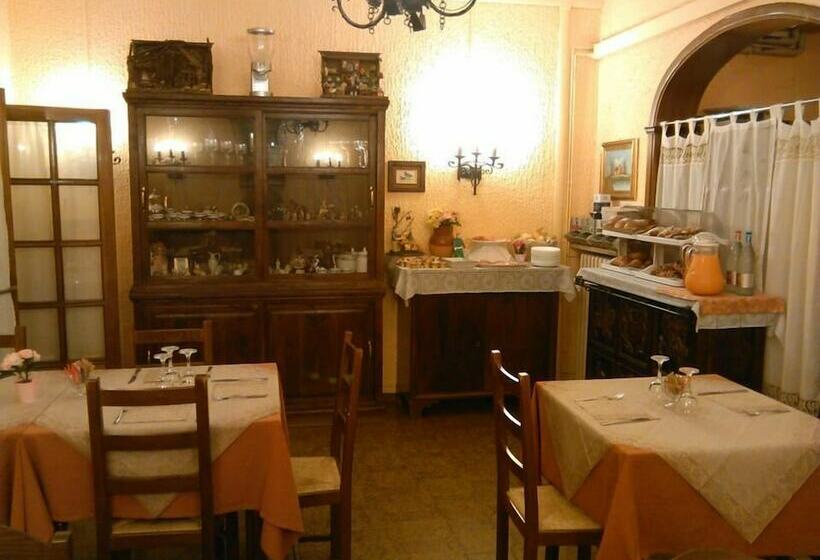 여관 Nuovo Hotel Moderno