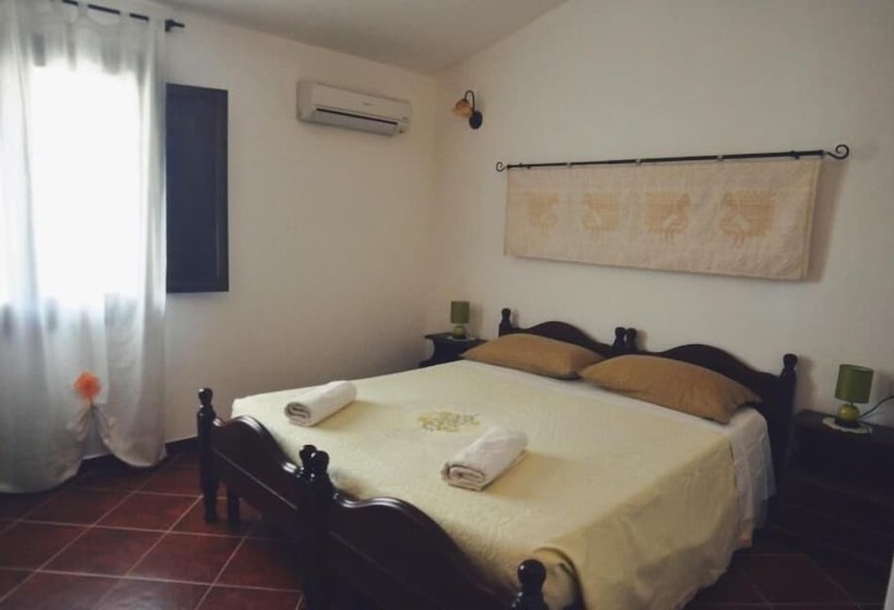 ホテル Agriturismo Alba Chiara