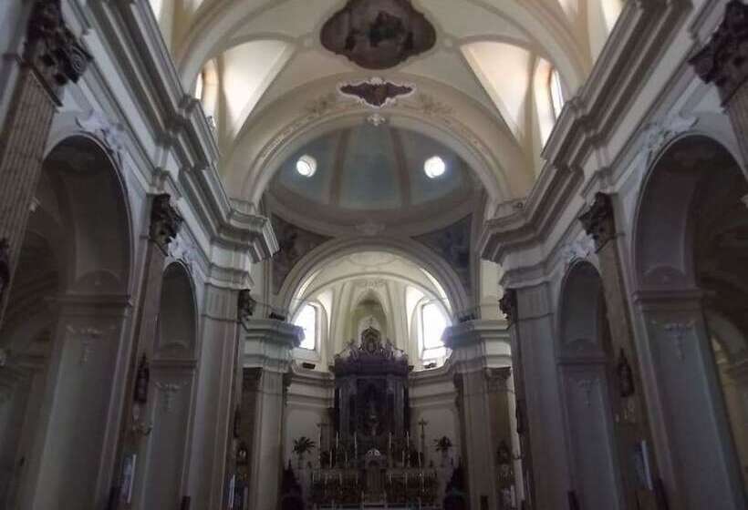 בית מלון כפרי Albergo Il Chiostro