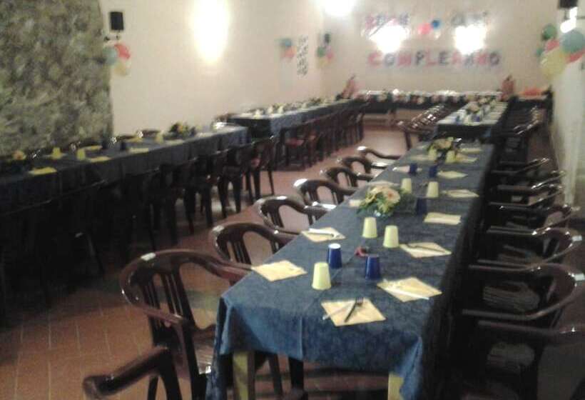 בית מלון כפרי Albergo Il Chiostro