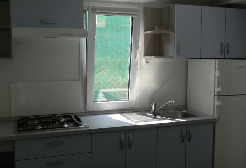 בית מלון כפרי Camping Daino