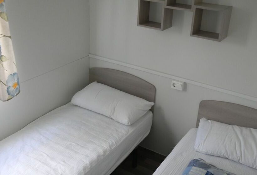 בית מלון כפרי Camping Daino