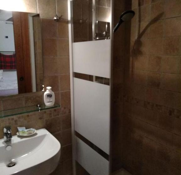 Отель Locanda Degli Elfi E Ristorante Mascha Parpaja