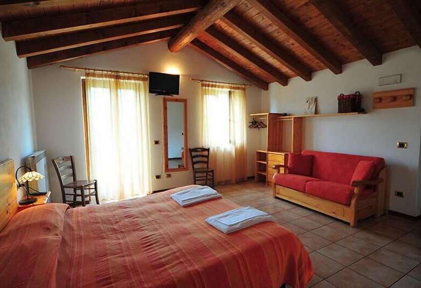 فندق ريفى Agriturismo La Fonte Di Mariella