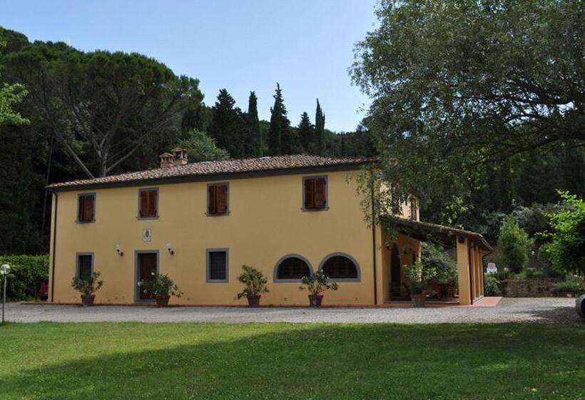 فندق ريفى Badia Di Morrona Agriturismo