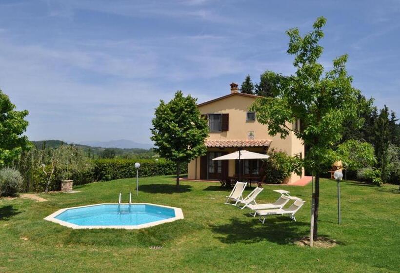 فندق ريفى Badia Di Morrona Agriturismo