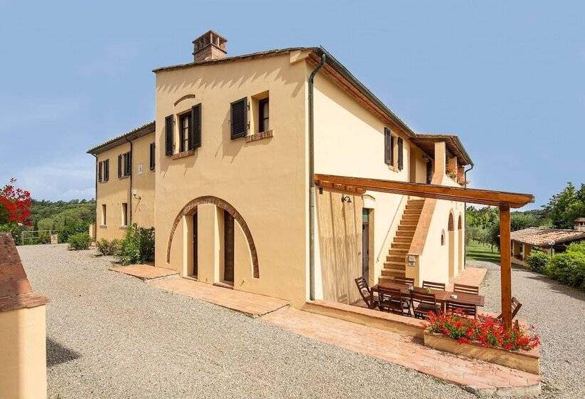 فندق ريفى Badia Di Morrona Agriturismo