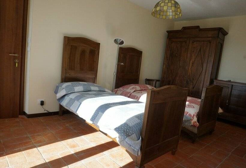 La Casa Blu Bed & Breakfast