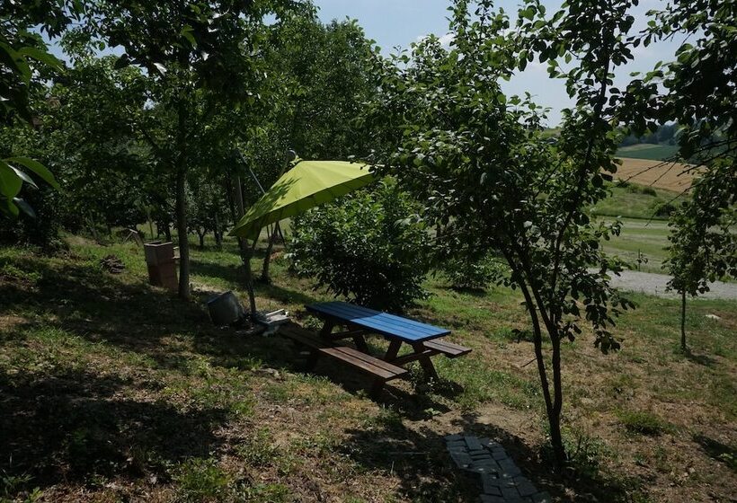 La Casa Blu Bed & Breakfast