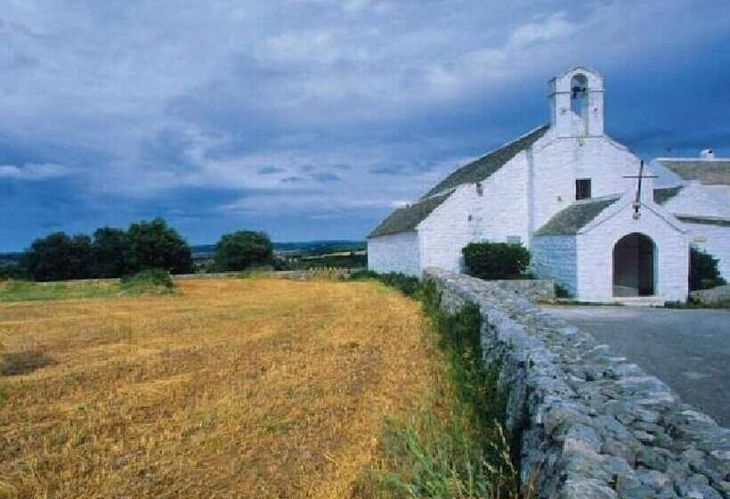 پانسیون Trulli Resort Monte Pasubio