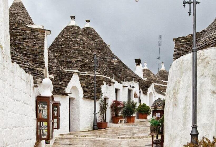 پانسیون Trulli Resort Monte Pasubio