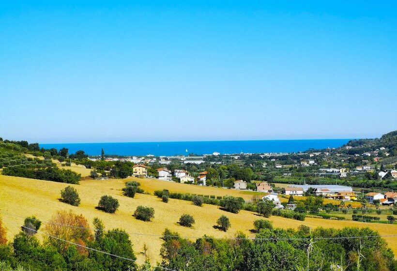 אתר נופש Il Girasole Country Village