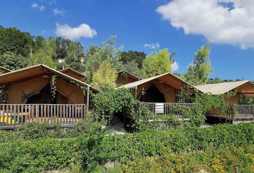 אתר נופש Il Girasole Country Village