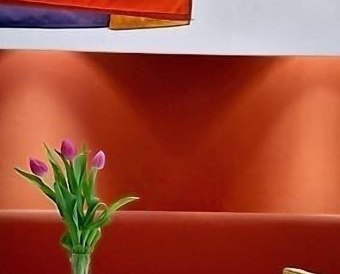 1st Creatif Hotel Elephant