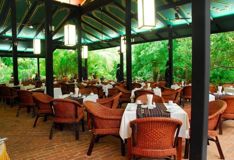 Amazing Bagan Resort