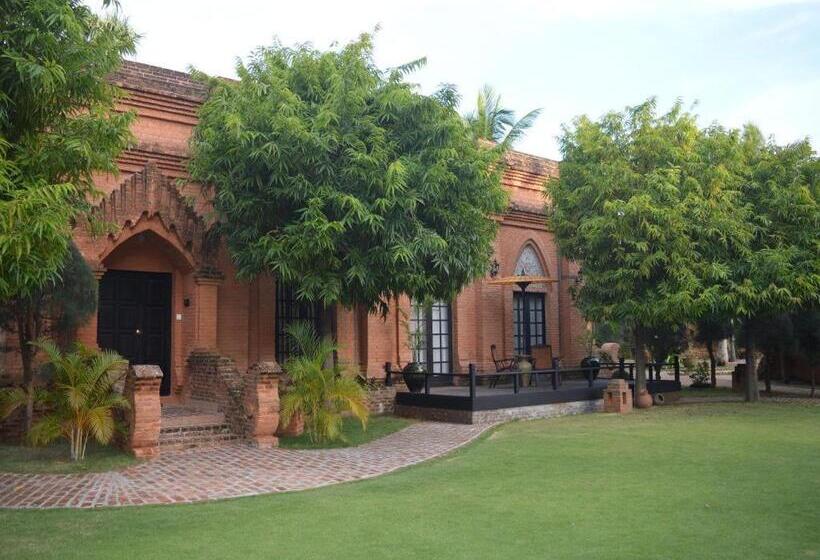 Amazing Bagan Resort