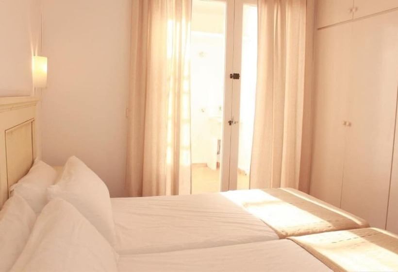 Apartamentos Las Pergolas