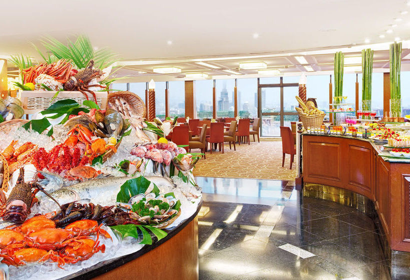 Crowne Plaza Nanjing Hotel & Suites