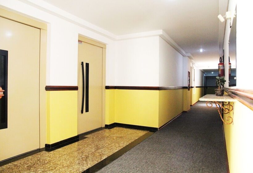 Flat Petras Residence