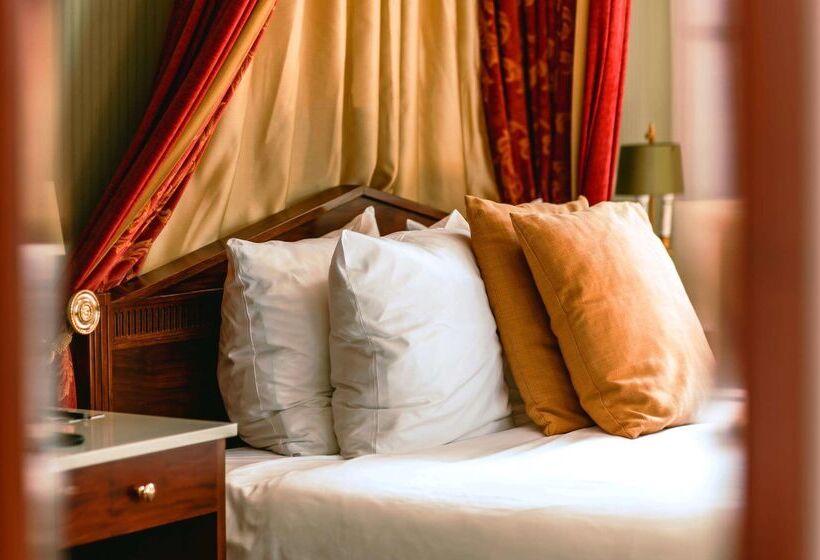 Grand Hotel Karel V