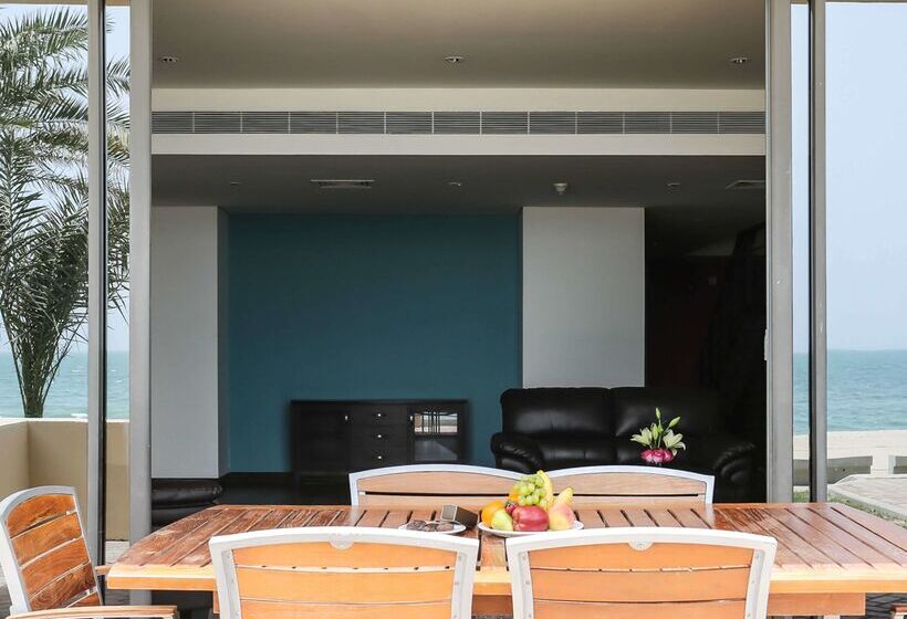 Hilton Kuwait Resort