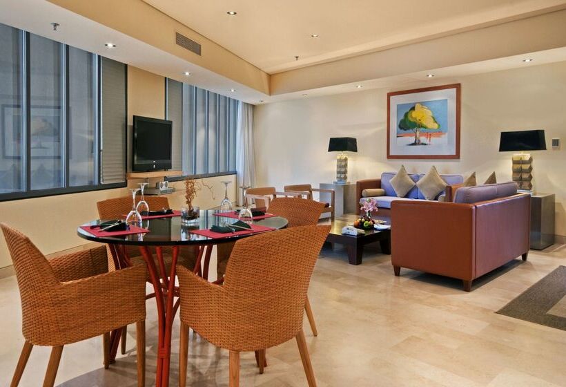 Hilton Kuwait Resort