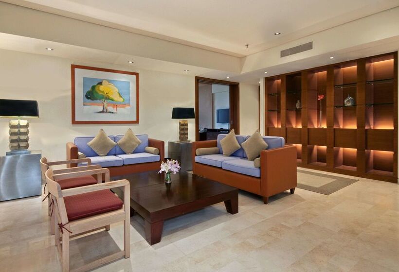 Hilton Kuwait Resort