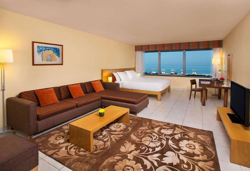 Hilton Kuwait Resort