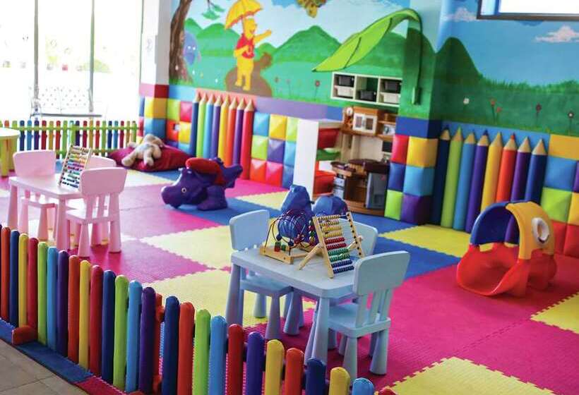 Hilton Kuwait Resort