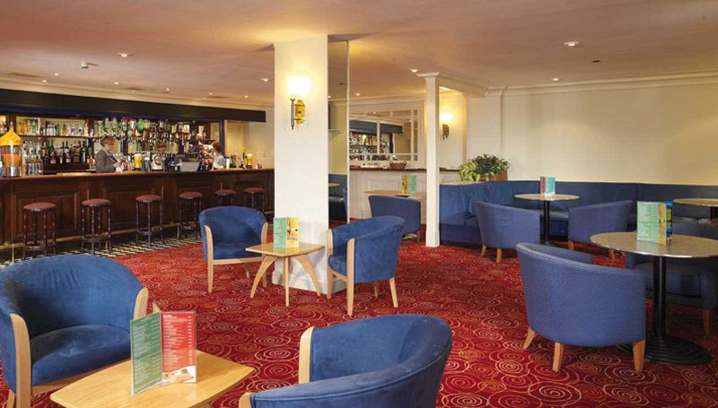 Отель Airport Inn Gatwick